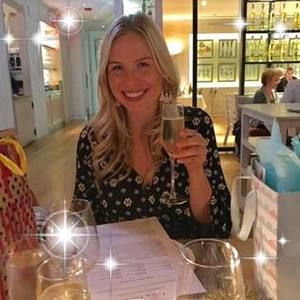 Meet your Posher, Hayley